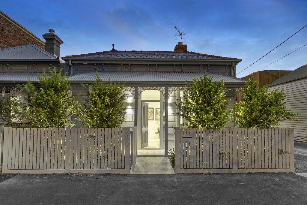 House of the Week: A thoroughly urbane yet unassuming Albert Park cottage