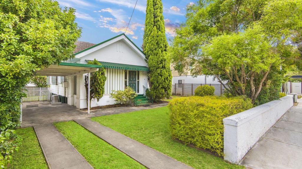 Renovators, developers and family buyers competed for the Clayfield property.