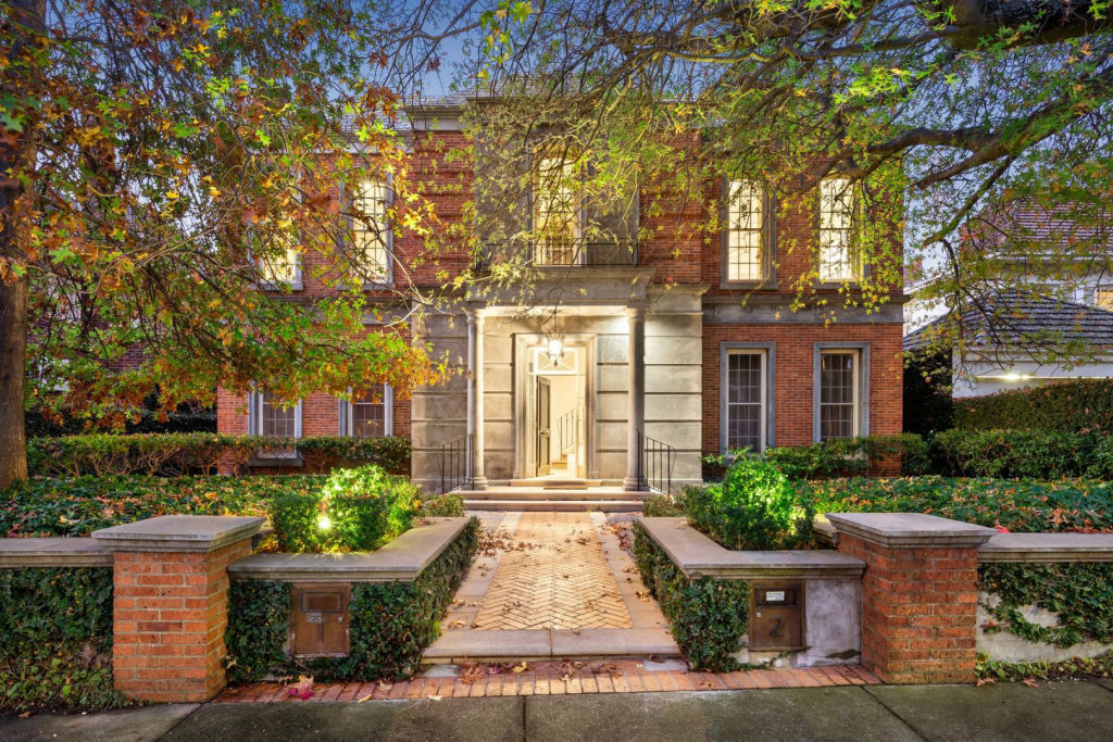 Seven of the best high-end homes for sale right now