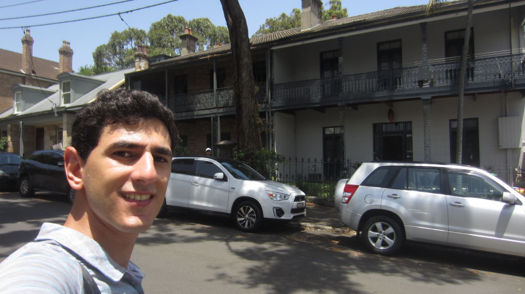 Why this guy is exploring every single one of Sydney's 500+ suburbs