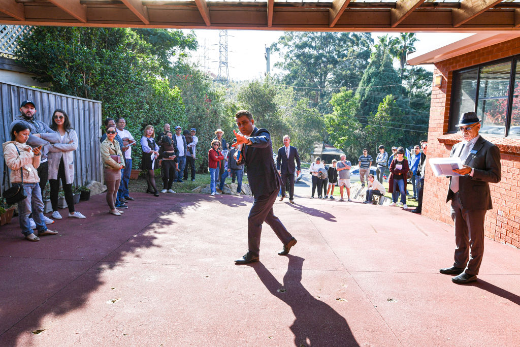 About a quarter of the properties headed to auction on Saturday had an advertised price-guide by mid-week. Photo: Peter Rae