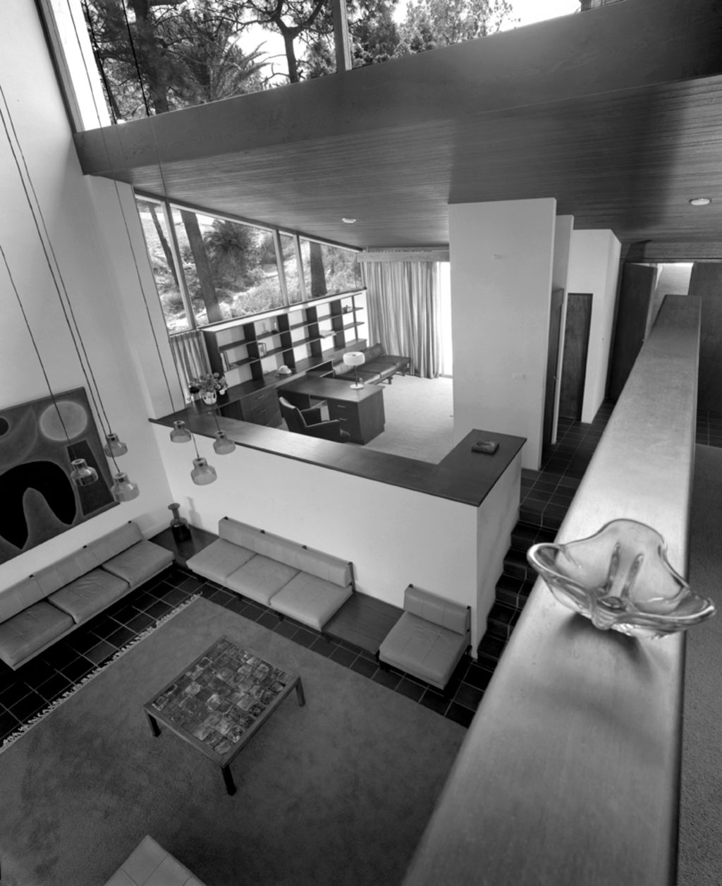 The house was designed in 1964 by architect Andre Porebski and remains one of the best examples of Sydney Modernism. Photo: Max Dupain
