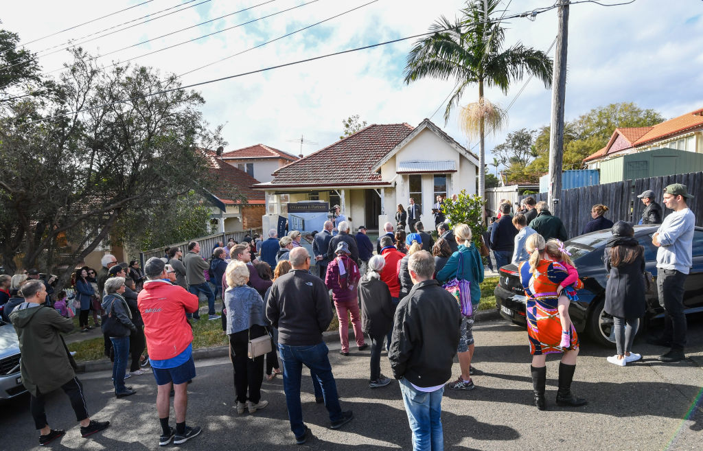 'Stale stock finally absorbed': Sydney houses reach five-year high of 90 days on market