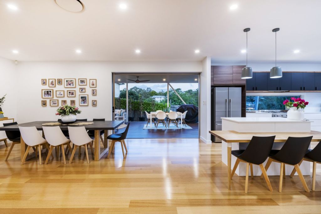 16 Harmony Crescent, Seven Hills. Photo: Place Estate Agents - Bulimba