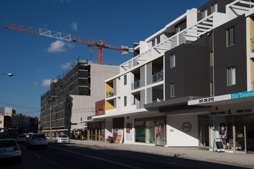 Building boom helps keep lid on house, apartment rents around capital cities