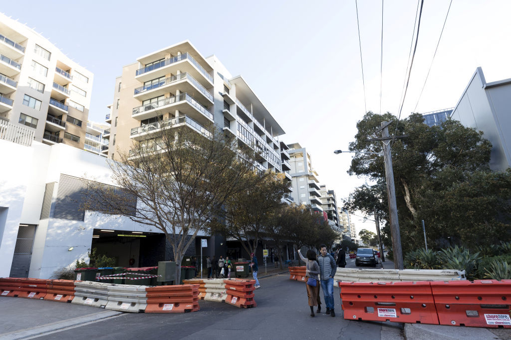 NSW planning boss won't give 'false assurance' on apartment defects