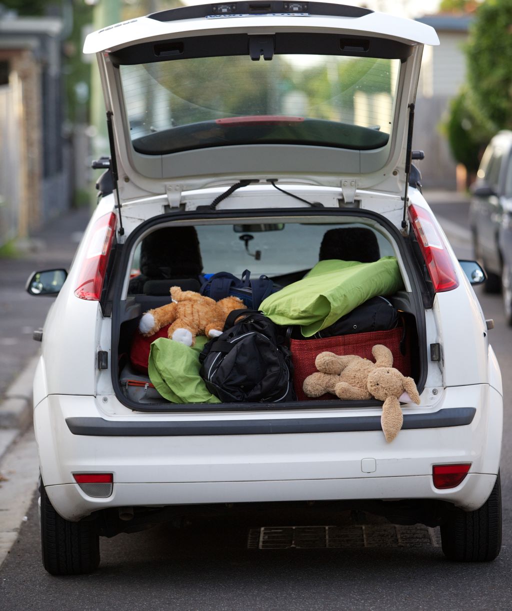 Generic photo for Sunday Age. Packing. Leaving . Homeless.25th April 2014. Photo by Jason South.