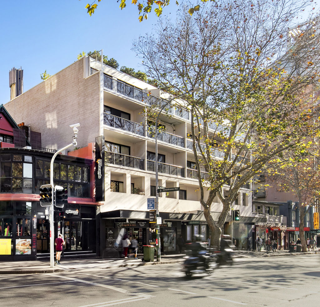 Potts Point apartment owners band together in effort to woo developers