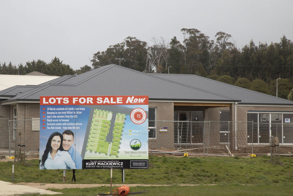 New housing estates being built on the outskirts of Ballarat.  Photo: Leigh Henningham