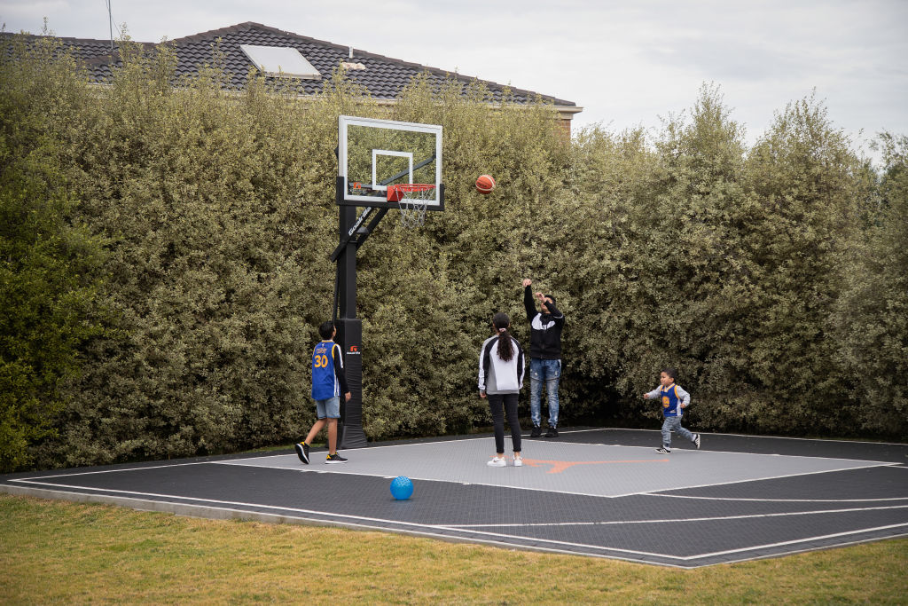 Basketball court dimensions guidelines for installation projects - Sports  Venue Calculator