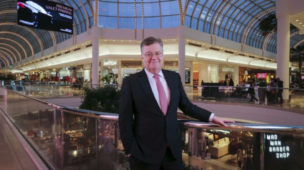 Shopping mall landlord Vicinity pulls guidance
