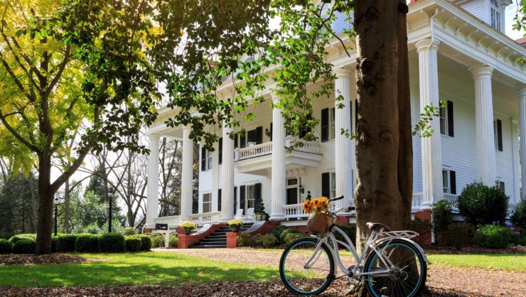 'Gone With the Wind' mansion in Georgia to be auctioned
