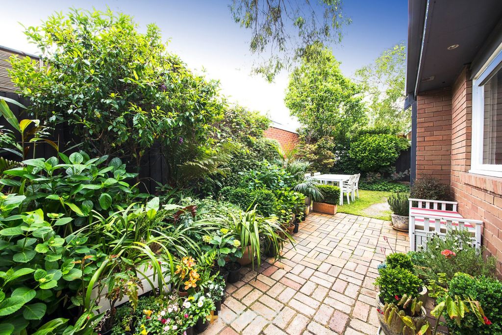 The magic million: Top Melbourne homes for sale for less than $1m