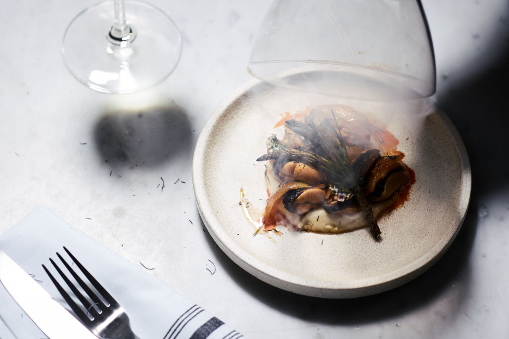 Pine Smoked Mussel Scapece at Tetto Di Carolina. Photo: Kristoffer Paulsen