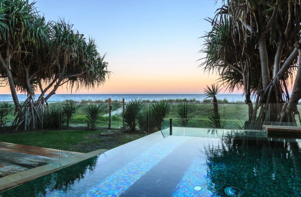 16.35 Northcliffe Terrace Surfers Paradise QLD low res