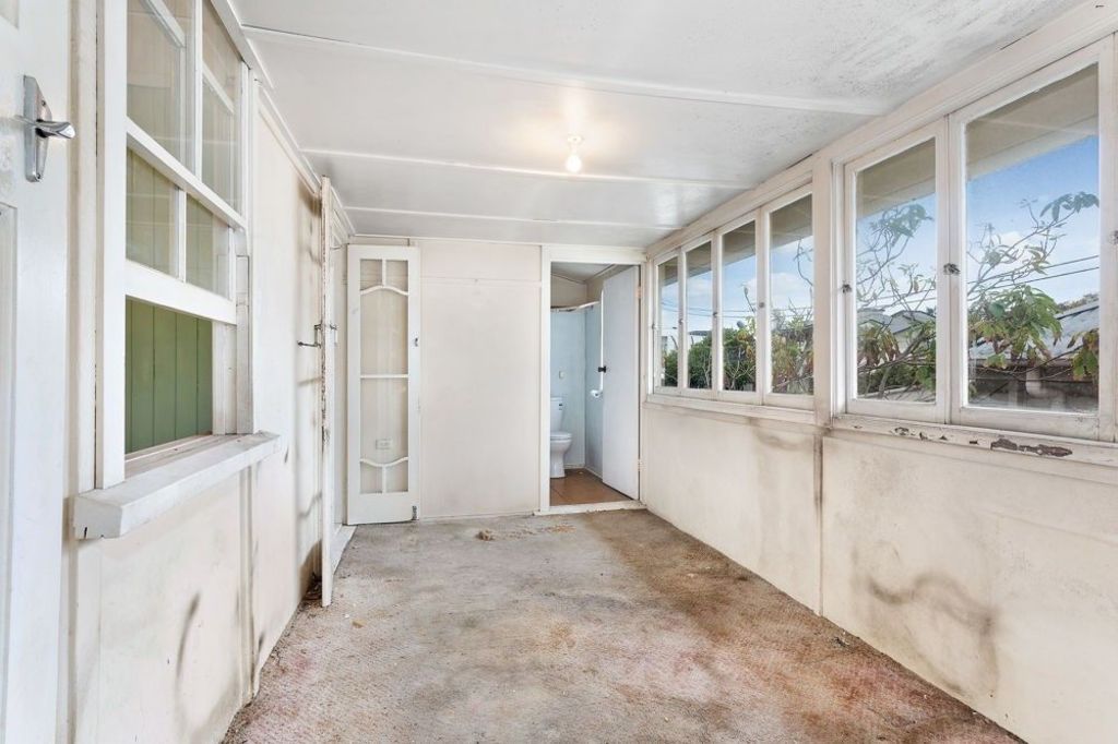 'The smell just hits you': Why this dilapidated Ascot house is real estate gold