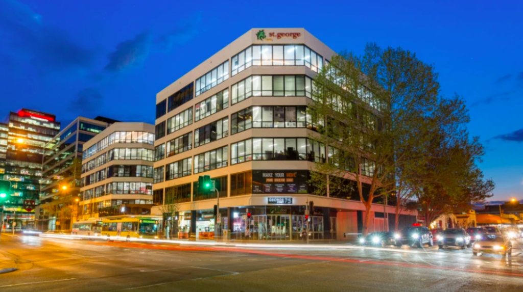 Fringe office will benefit from 30-year white-collar growth