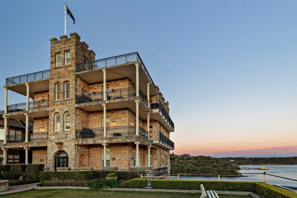 The Castle was built in 1919 as a family home for Elizabeth and Francis Willis, brother to federal MP Henry Hastings Willis.