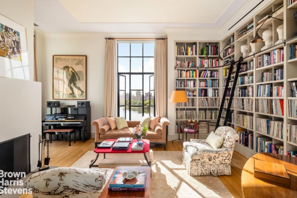 The apartment has a library with city views. Photo: Brown Harris Stevens