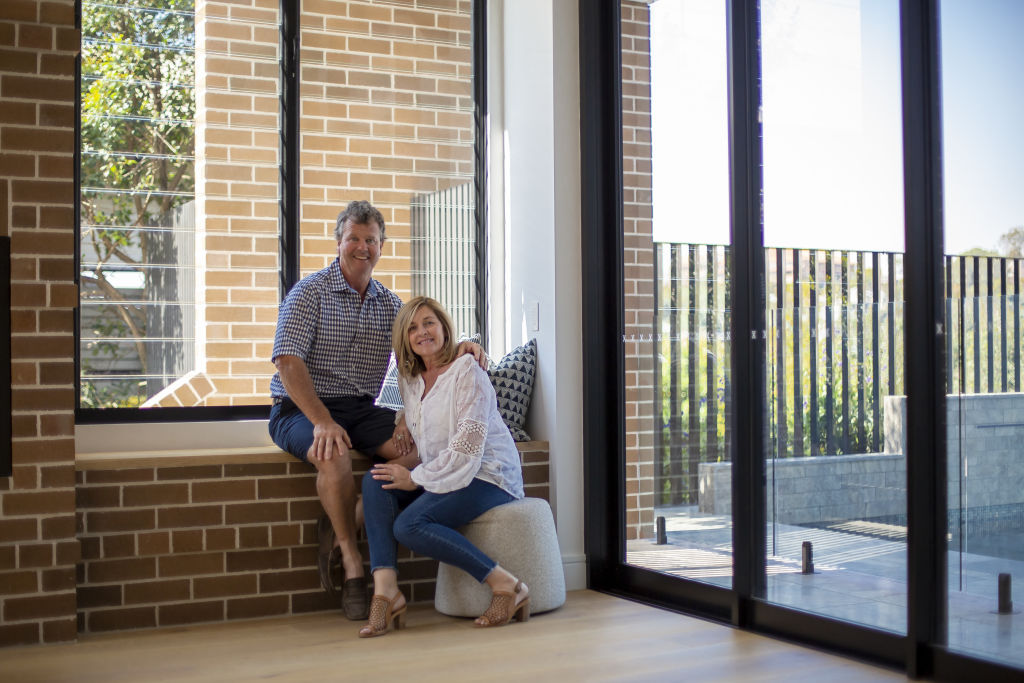 Steve and Tracy Barry may not be from the inner city of Brisbane but they absolutely nailed inner-city sophistication. Photo: Tammy Law