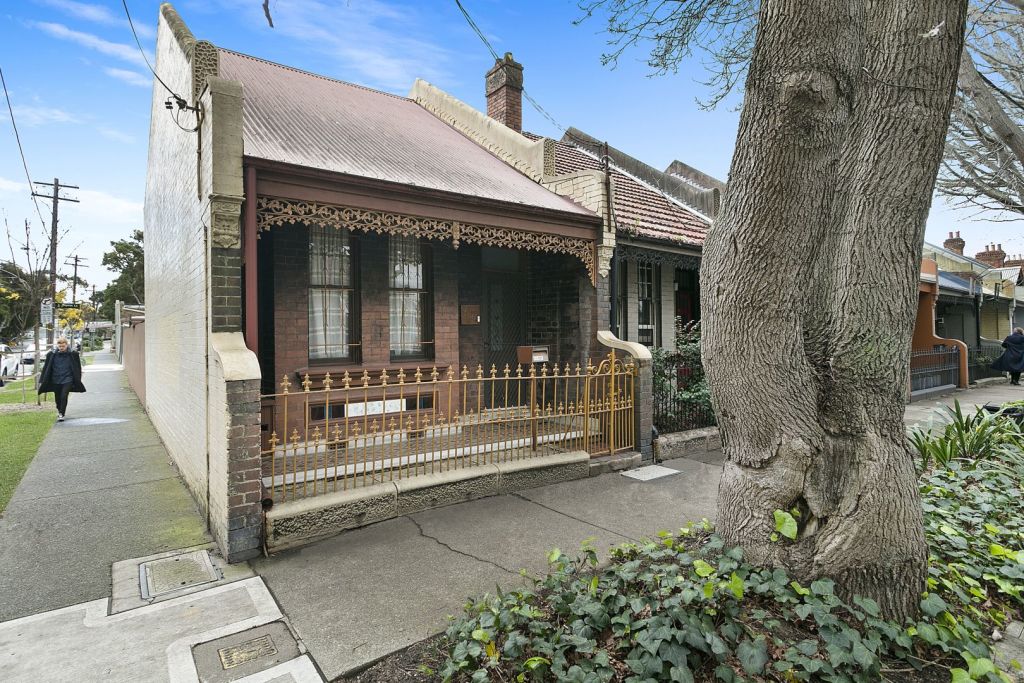 166 Baptist Street, Redfern, was popular with first-home buyers, families and flippers.