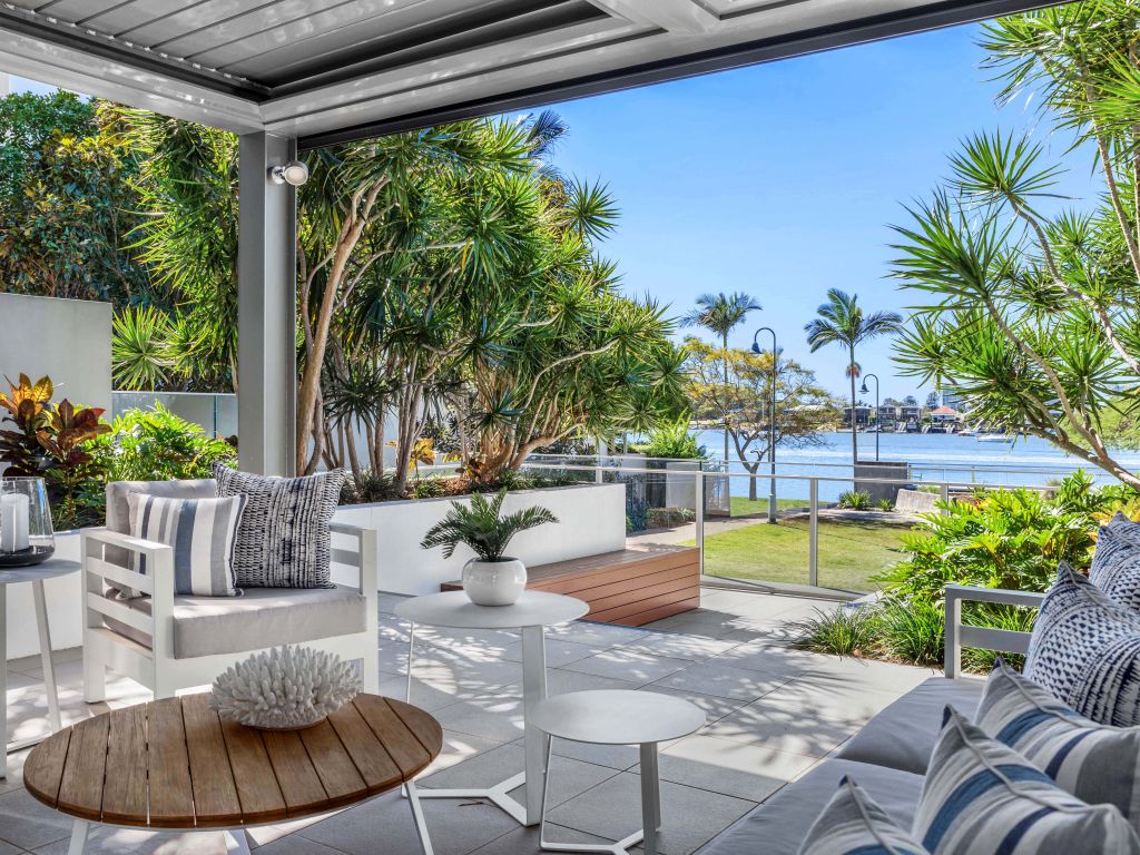 Two Level Penthouses And Sweeping City Views 8 Of The Best Prestige Apartments For Sale Right Now