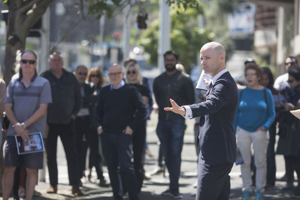 35a park street south melboure auction, rohan white auctioneer, joel kuperholz buyer