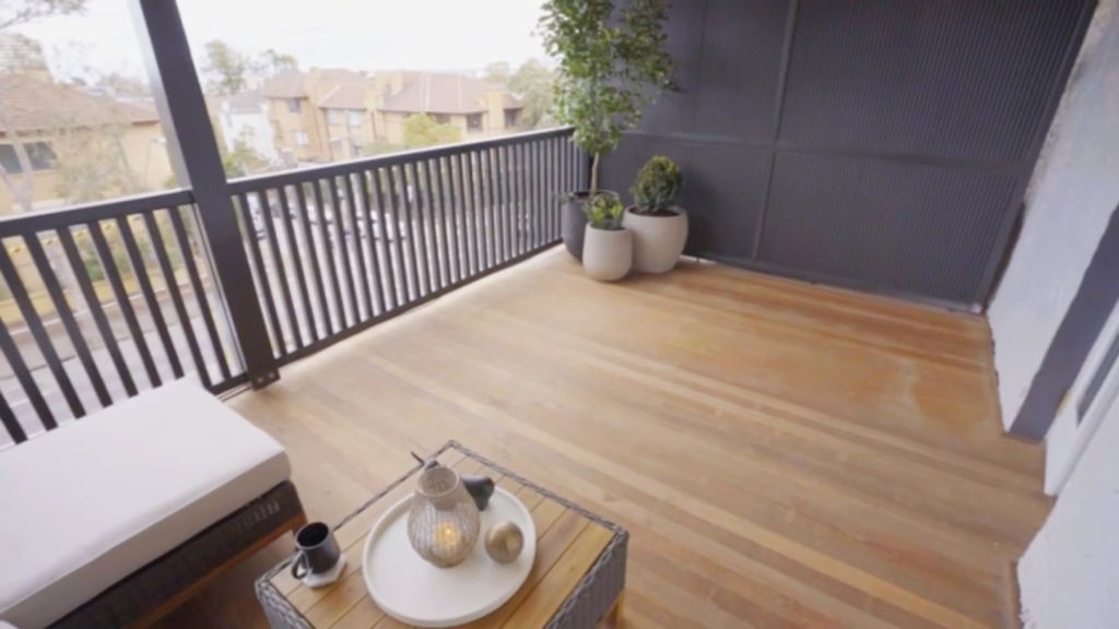 Perhaps 'blank canvas' is a kind way to describe this verandah effort from Jesse and Mel. Photo: Channel Nine