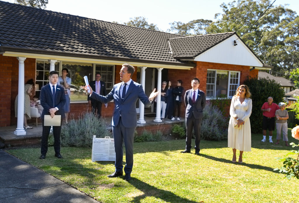 There are 876 Sydney homes scheduled to go to auction on Saturday. Photo: Peter Rae