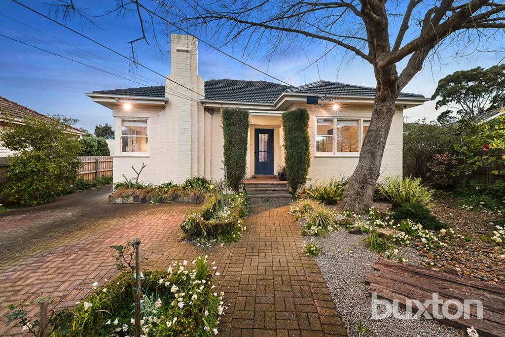 20 Regent Street, Brighton East, as it appeared in 2016. Photo: Buxton Real Estate Brighton