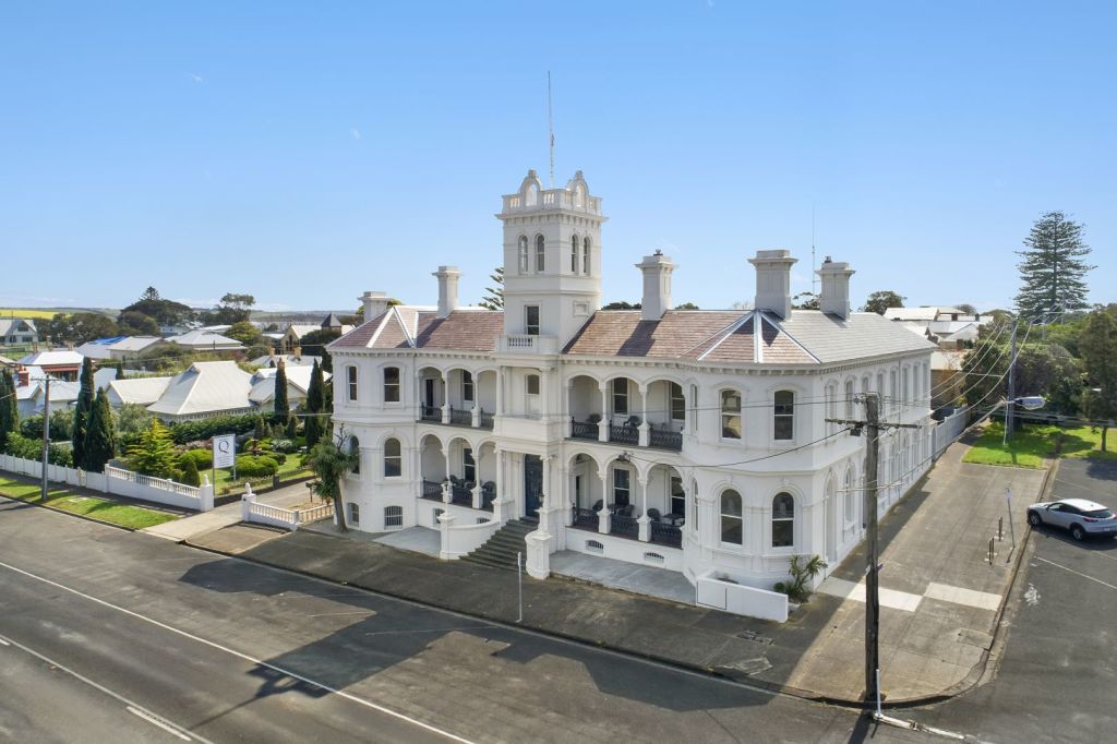 The exterior of 34-36 King Street, Queenscliff, was finished by hand. Photo: Ray White