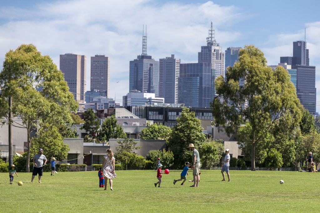 Melbourne's median unit price has hit a new peak. Photo: Daniel Pockett