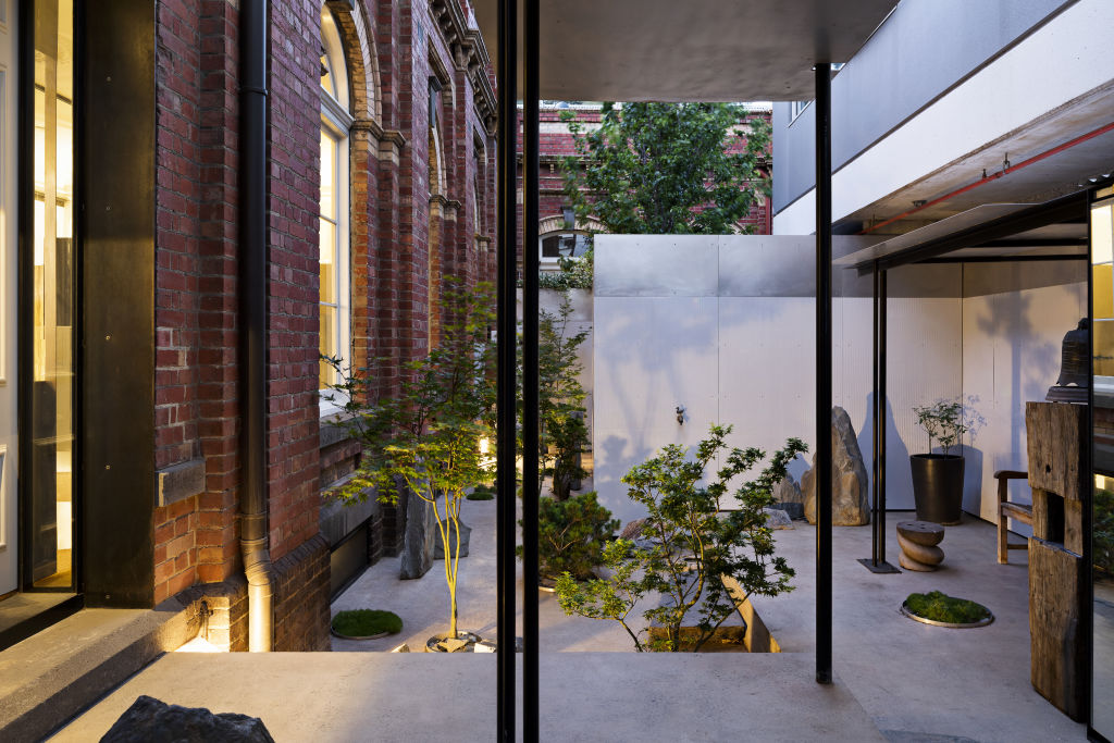 A zen Japanese inspired courtyard. Photo: Abercomby's.