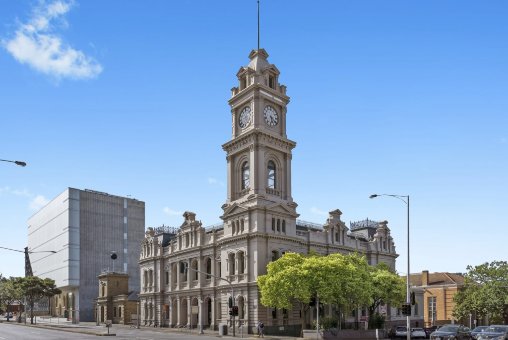 Former Geelong Post Office hits the market for the first time