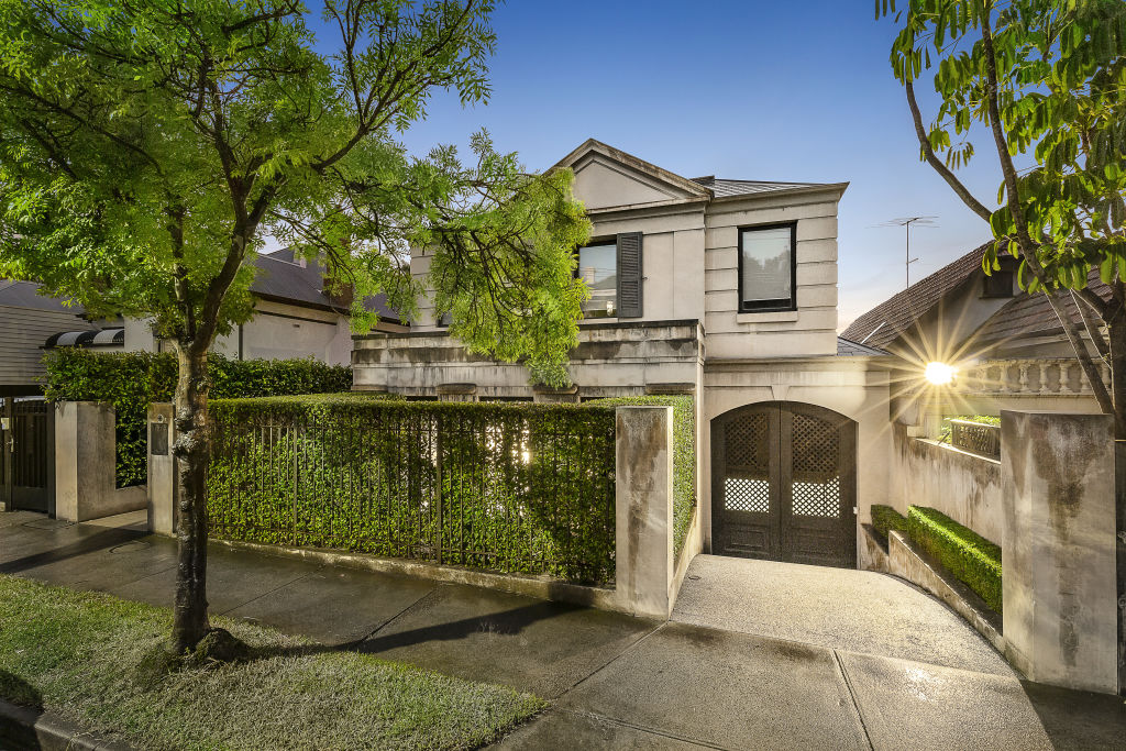 Toorak Melbourne's exclusive riverside suburb where the homes are big