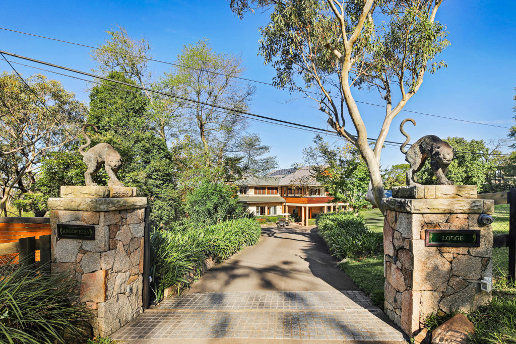 The Terrey Hills estate last traded in 2014 for $7.5 million when sold by IT industry stalwart Laurie Sellers.