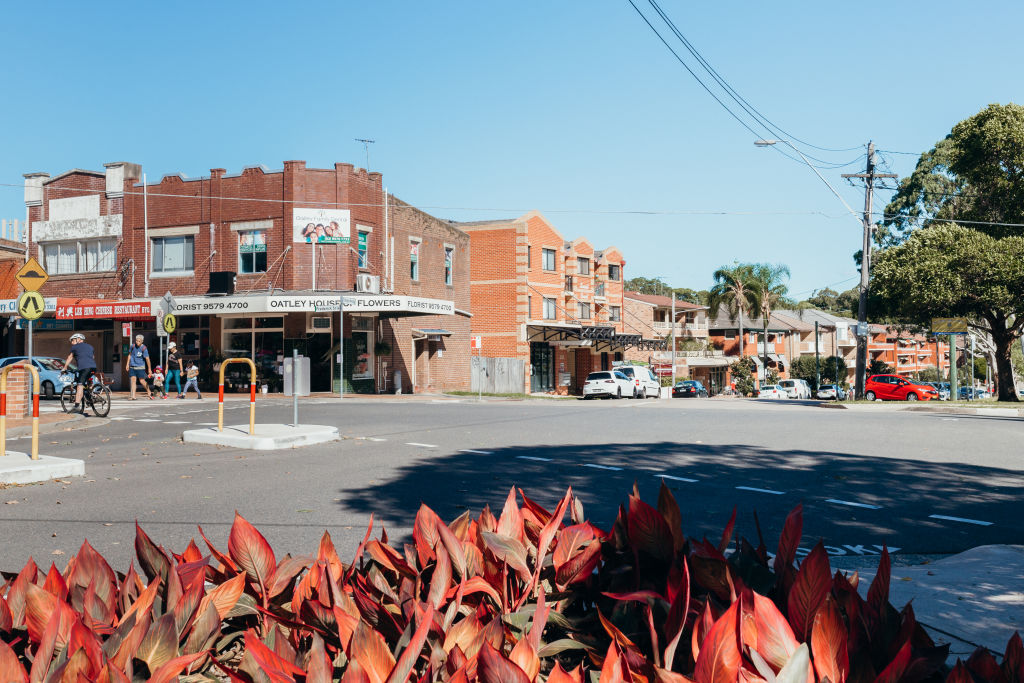 There are two main shopping villages in Oatley. Photo: Vaida Savickaite
