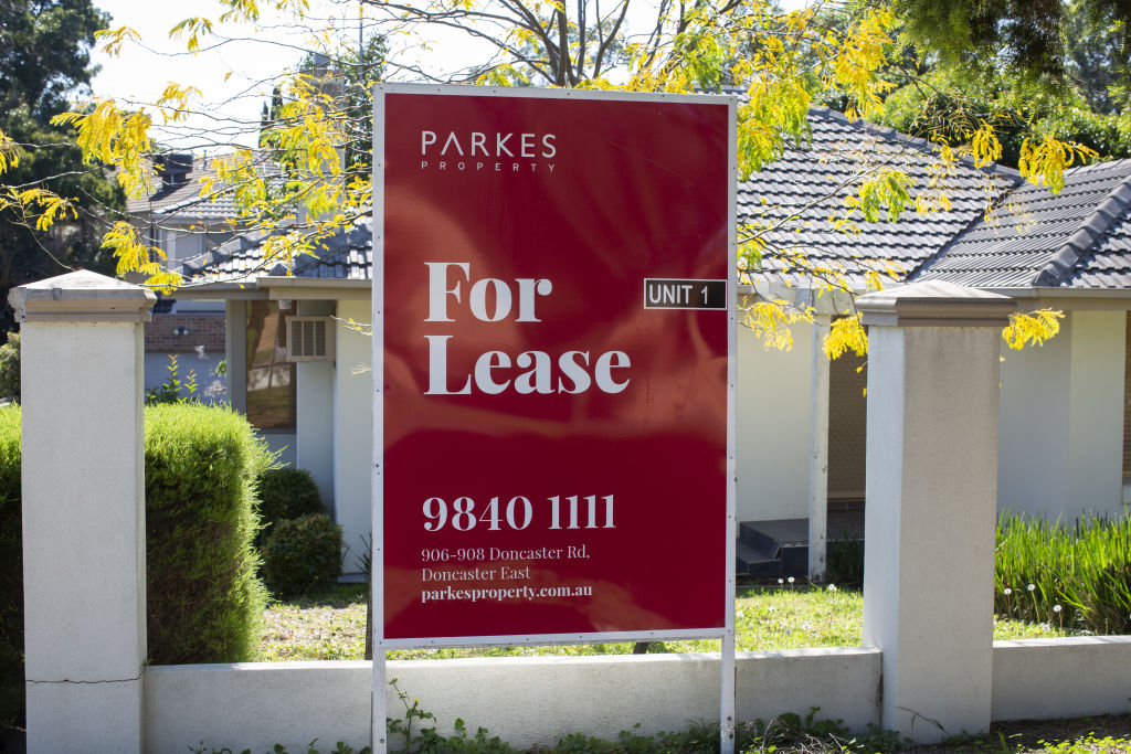 National vacancy rates plummet, residents return to Melbourne and Sydney CBDs