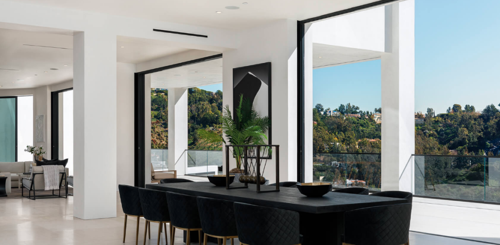 Floor-to-ceiling windows offer up plenty of views. Photo: Compass, Hilton & Hyland and Westside Property Group