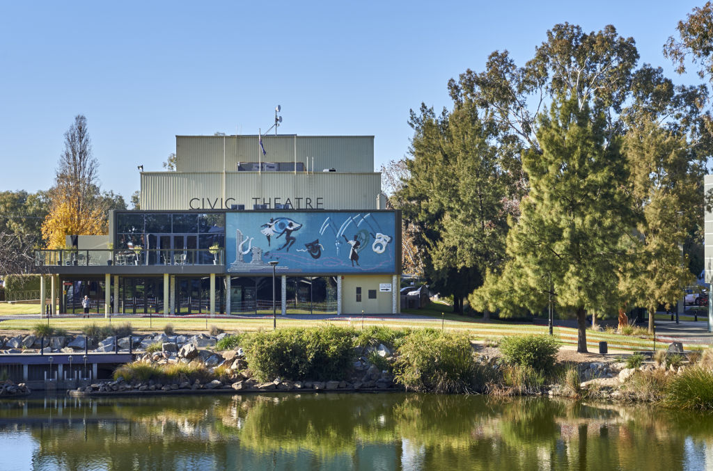 Wagga Wagga Civic Theatre from across Wollundry Lagoon. Photo: Destination NSW / Michael Frogley