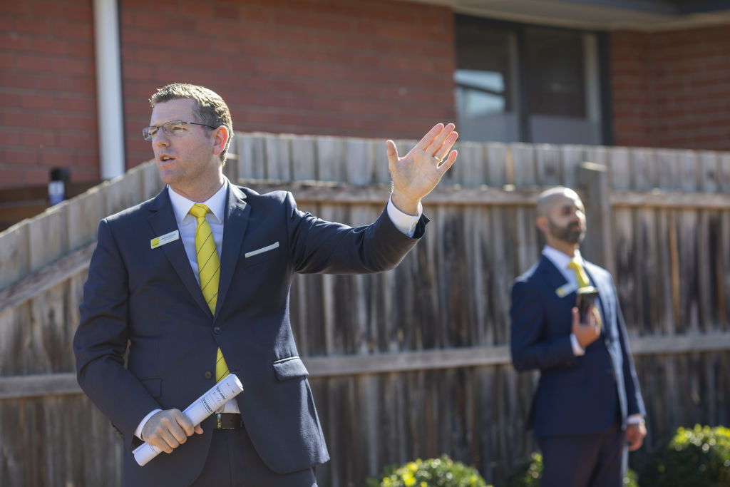 From 10 to 20: Restrictions on auctions eased in Victoria