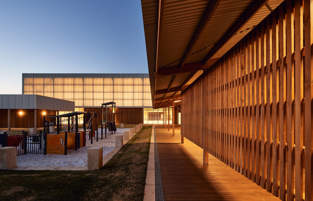 The Pingelly Recreation and Cultural Centre by iredale pedersen hook architects with Advanced Timber Concepts Studio won the George Temple Poole Award.