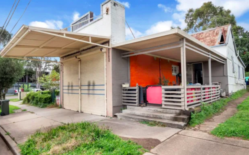 Rundown shop and house sells for three times reserve