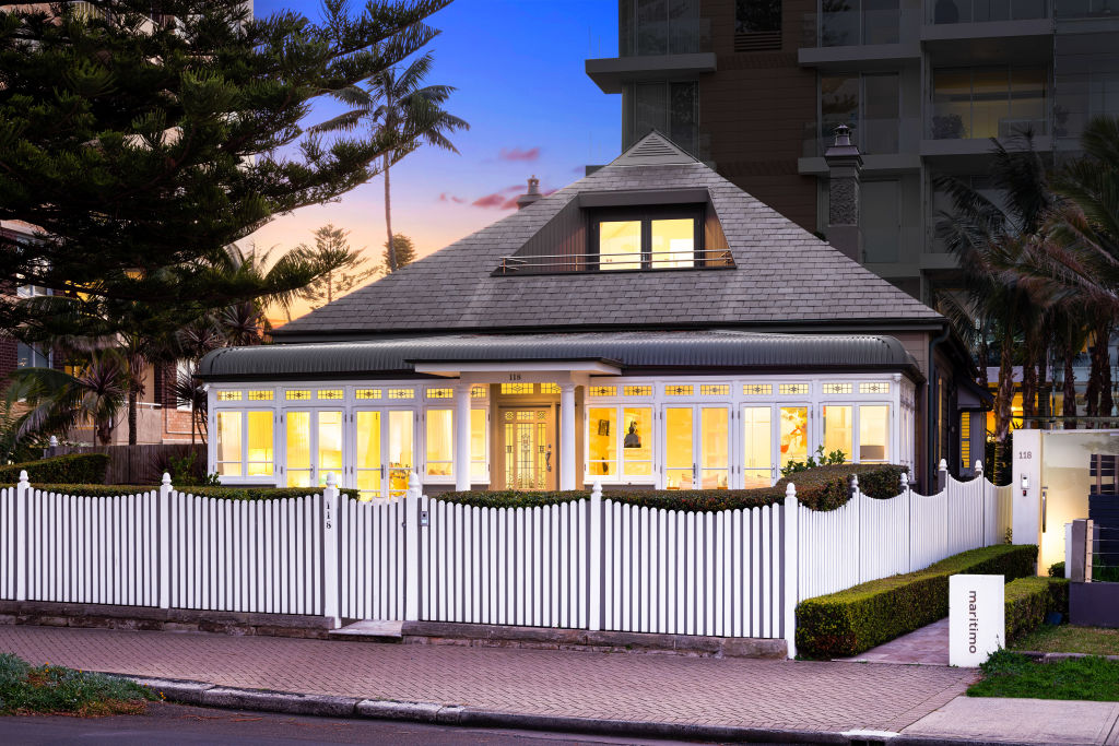 Brise de Mer is the last remaining original beach house on Manly's North Steyne.