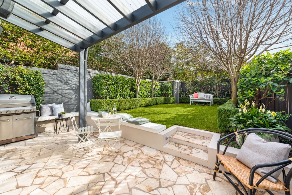 How to renovate outdoor areas