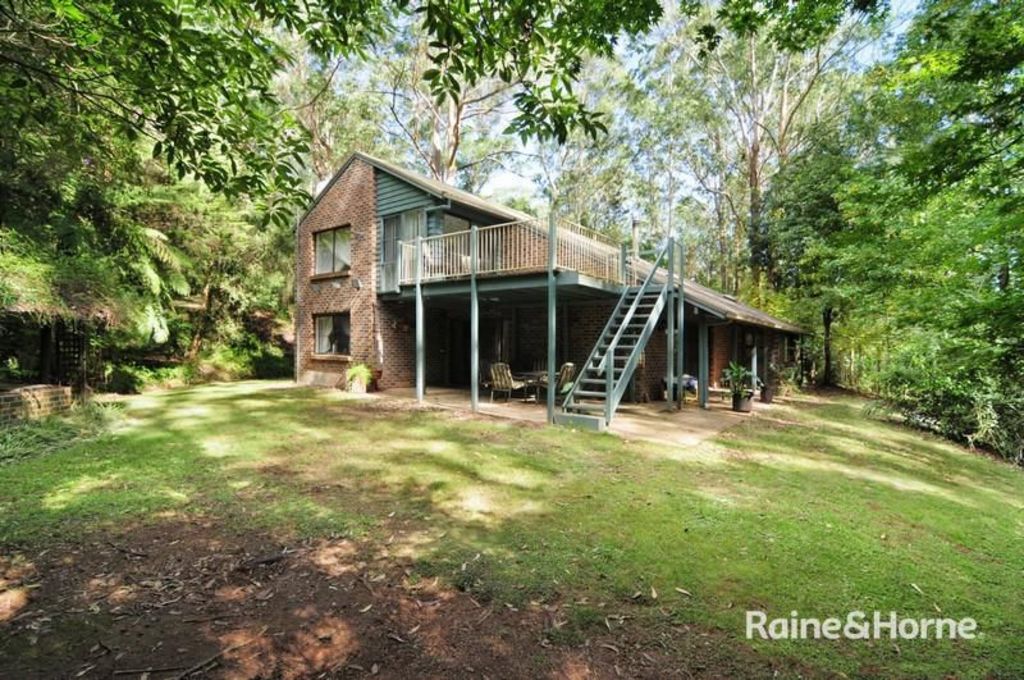 Tim Minchin and his wife Sarah have bought in Kangaroo Valley. Photo: Raine & Horne