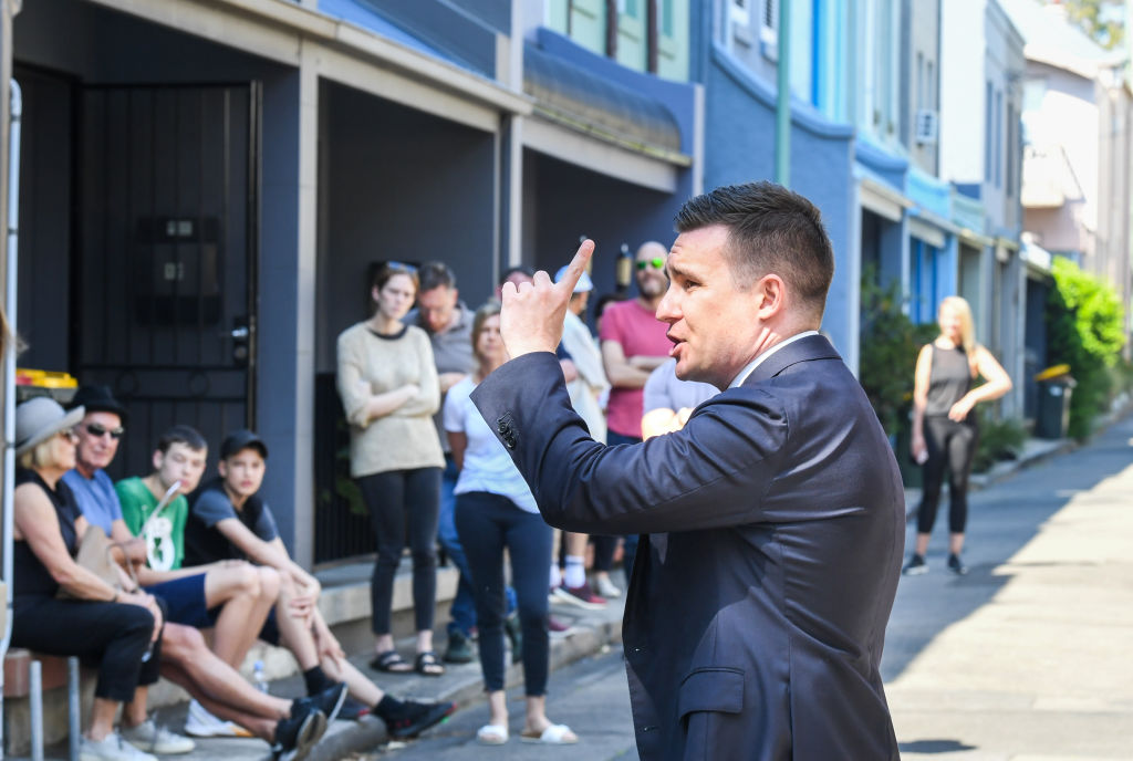 Family drops $3,605,000 on Surry Hills terrace with extra unit at auction