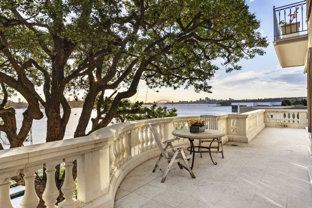 Barry Humphries sold the Rose Bay mansion Villa Florida in 1991 for $2.52 million.
