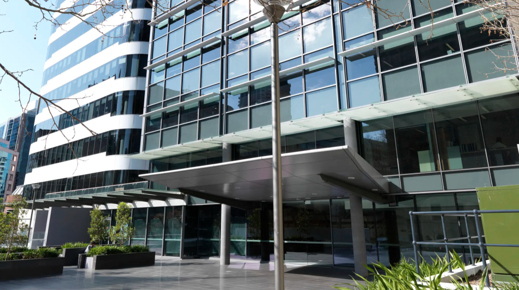 Dexus defies market jitters with $273m office sale