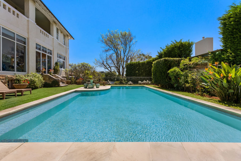 The Bellevue Hill property last traded in 1962 for £35,000.